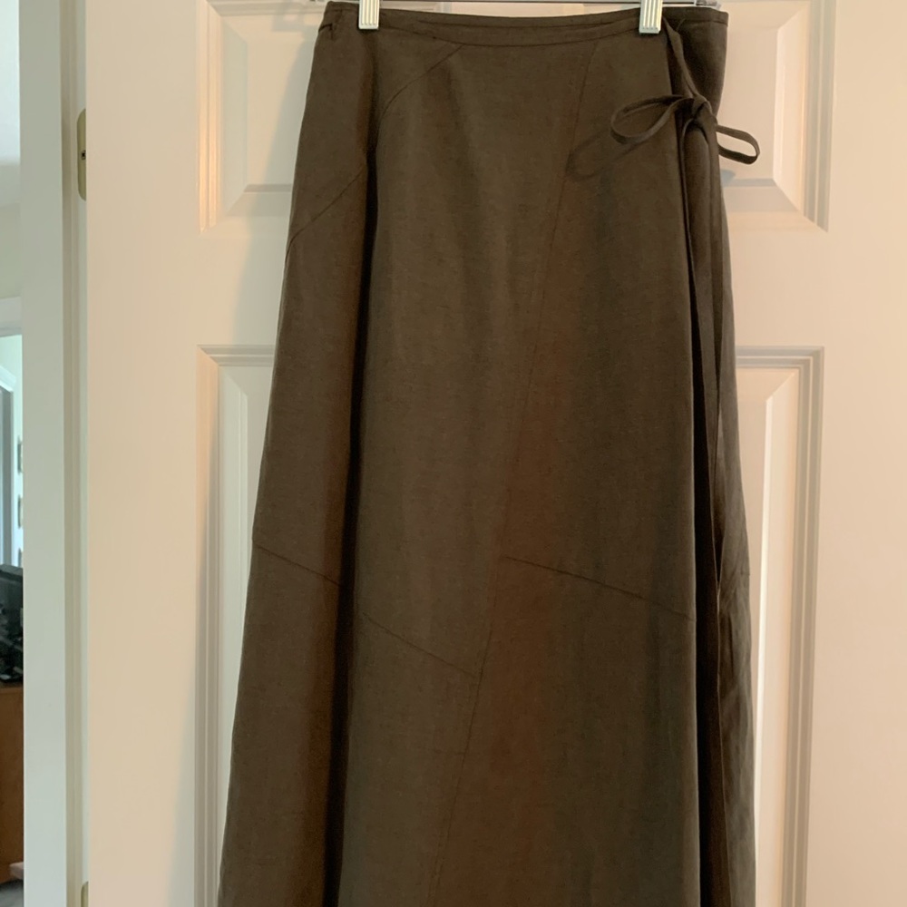 Sundance Silk Linen Wrap Skirt, Size 4, brown/olive. Mid length.
